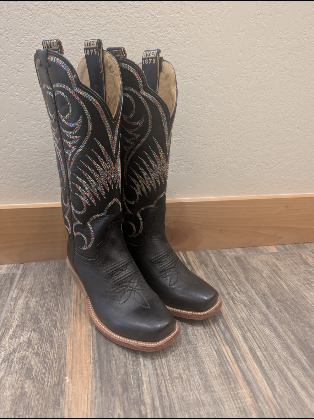 Hyer Leawood Women's Boots Size 5.5 Or 5 1/2 Black Rainbow Stitch